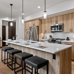 Arrow Penthouse 221