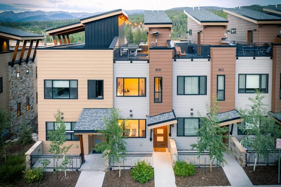 Arrow Rooftop Villa 262 - Image 1