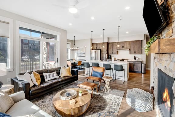 Hideaway Station Loft 101 - Image 1