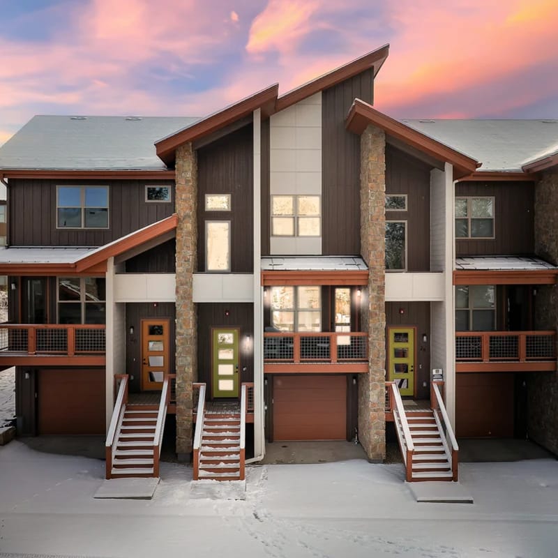 Rendezvous Mountain Chalet 24