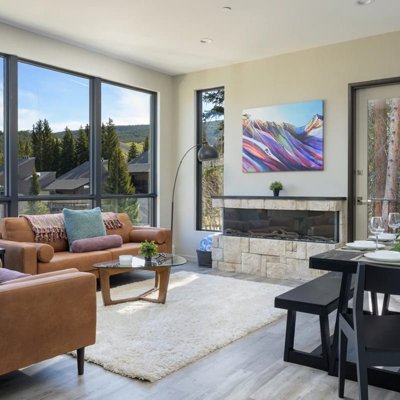Chill Ski In/Out Condo 102