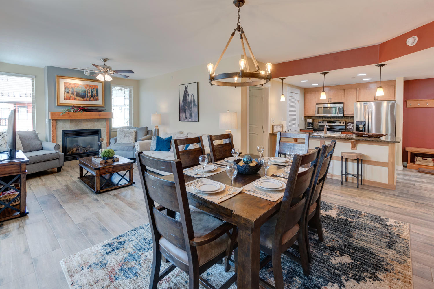 Living and dining areas in our Colorado rentals available for short term stays